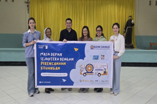 Edukasi Keuangan Bank Danus ke SD Charitas Batam