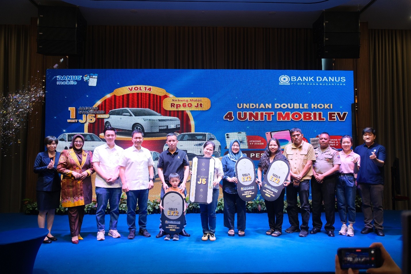 Pengundian Double Hoki Vol 14: 4 Unit Mobil EV untuk 250 Nasabah Beruntung Bank Danus!